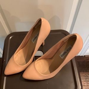 Steve Madden heels nude
